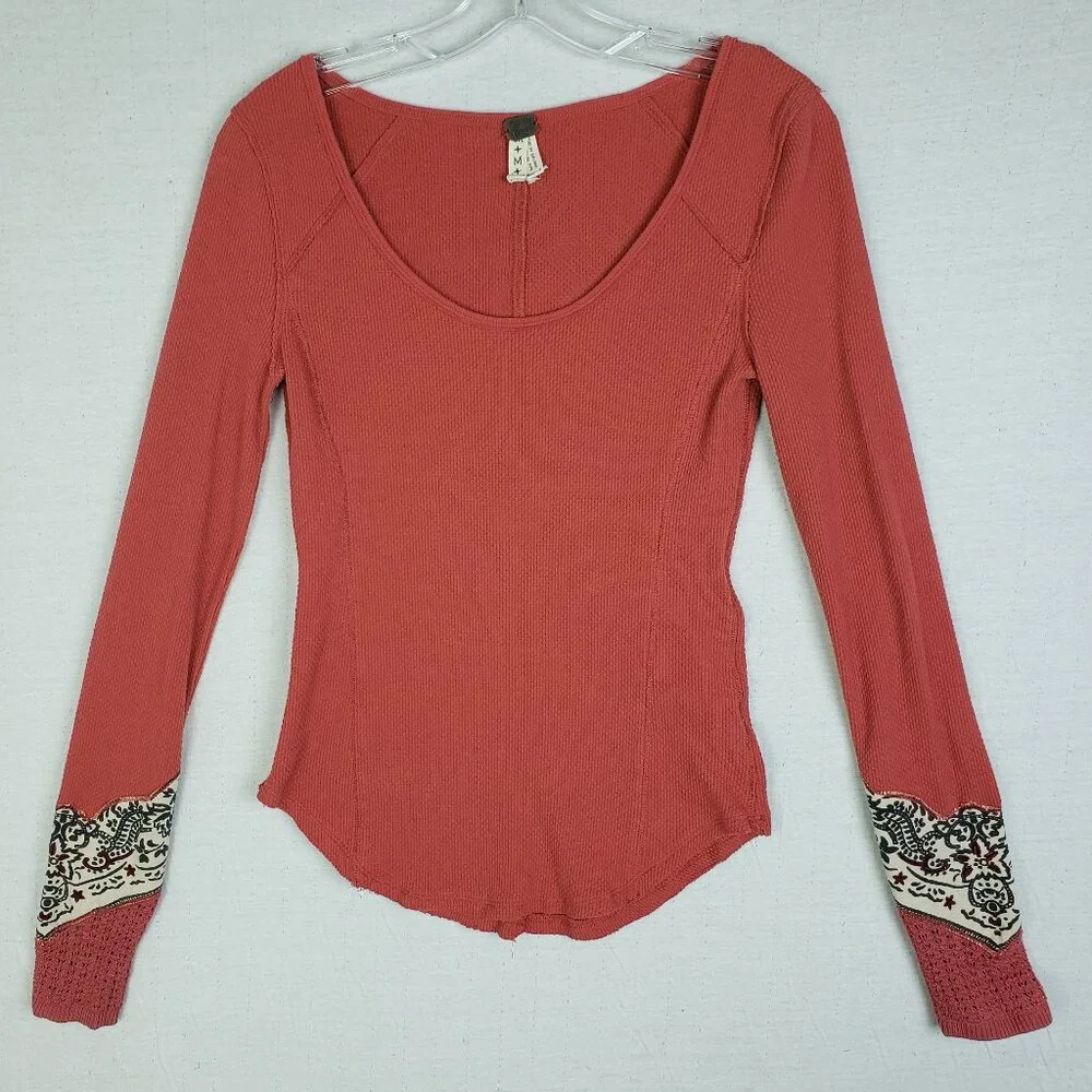 Free People Bandana Cuff Top Thermal Bohemian Crochet size M Resortwear Festival